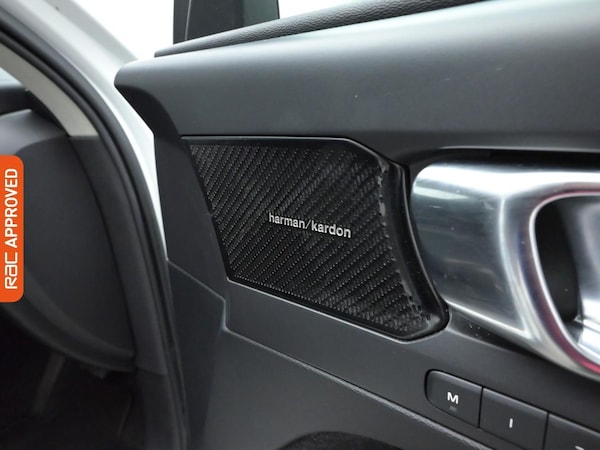 Used Volvo XC40 2019 for sale - 75787284: Photo 25