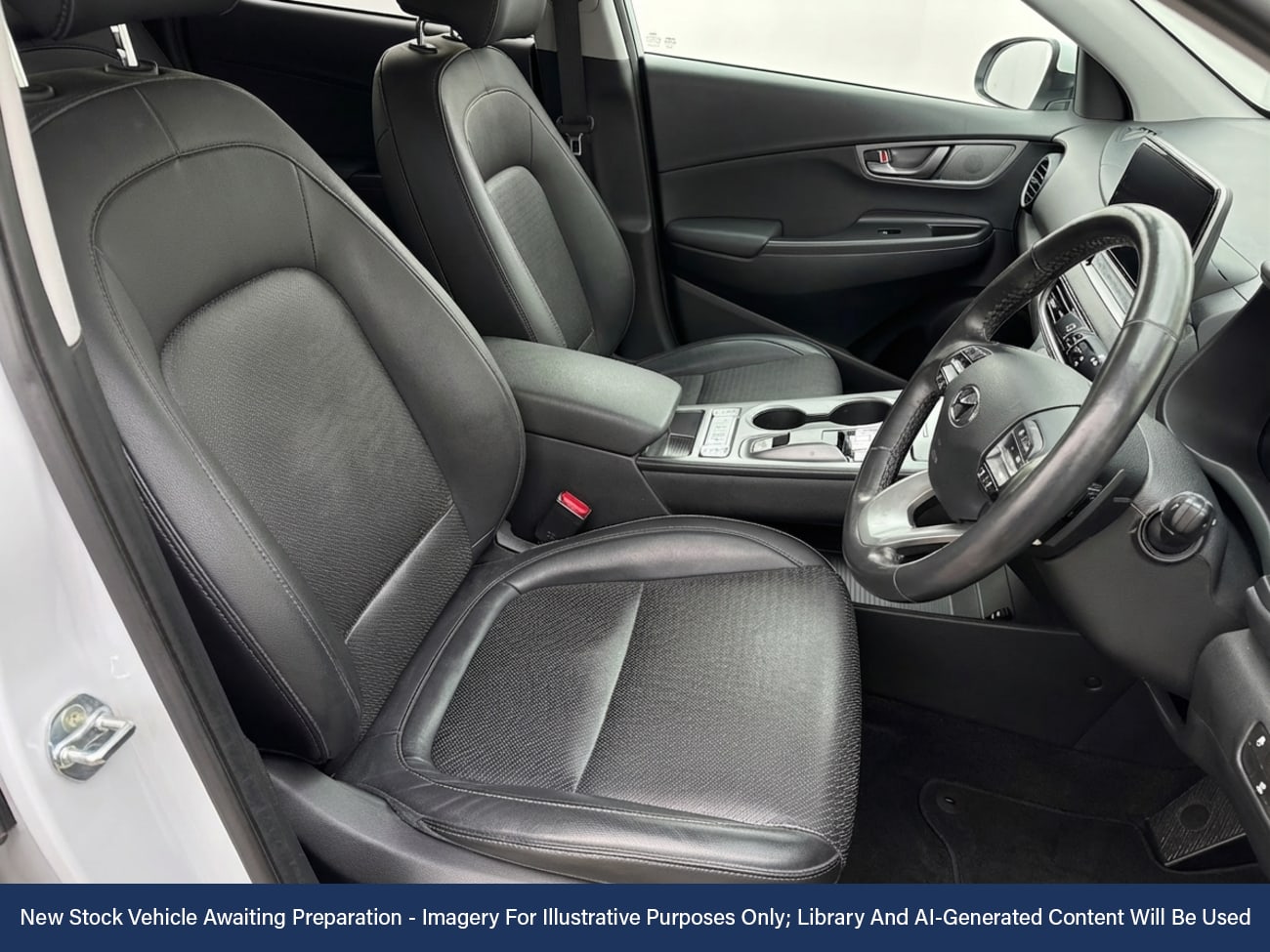 Used Hyundai KONA 2021 for sale - 77996533: Photo 3