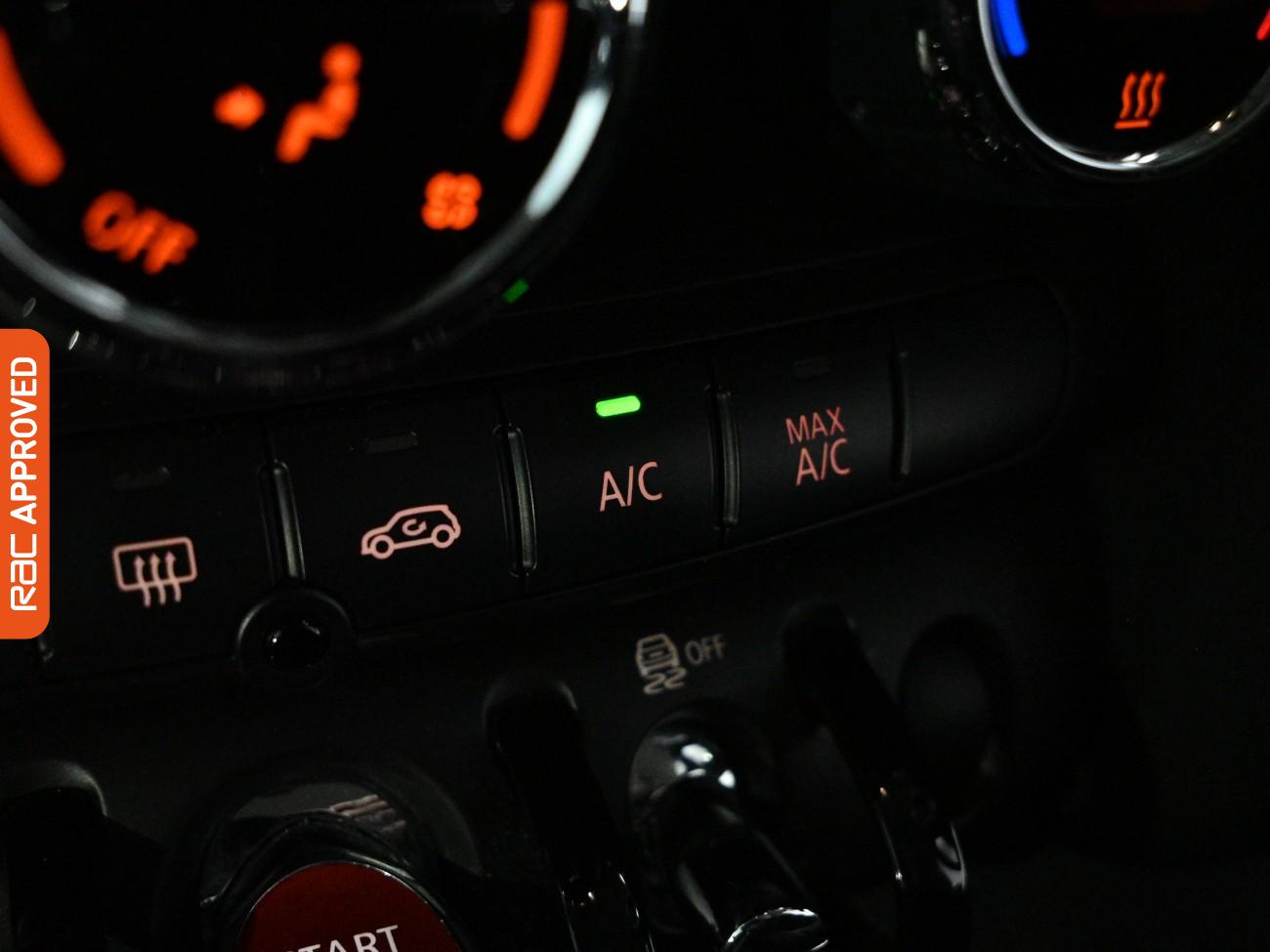 Used MINI Hatch 2017 for sale - 77719342: Photo 16