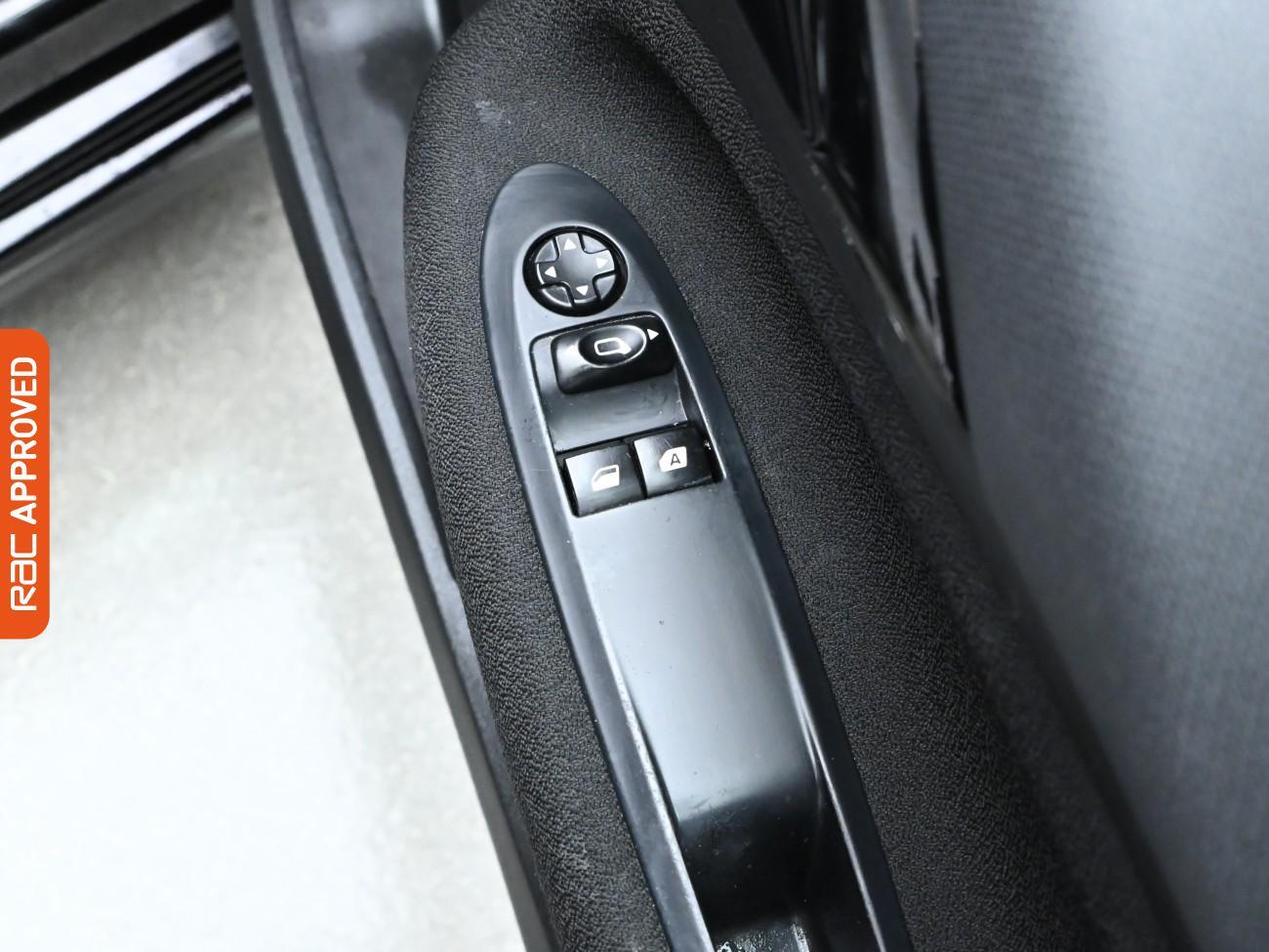 Used DS Automobiles DS 3 2017 for sale - 76429043: Photo 19