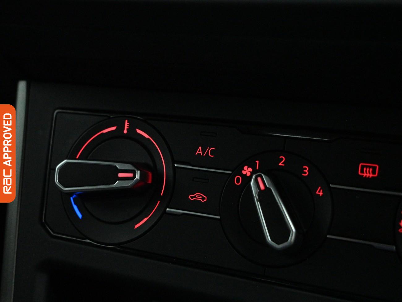 Used Volkswagen Polo 2019 for sale - 77820153: Photo 17