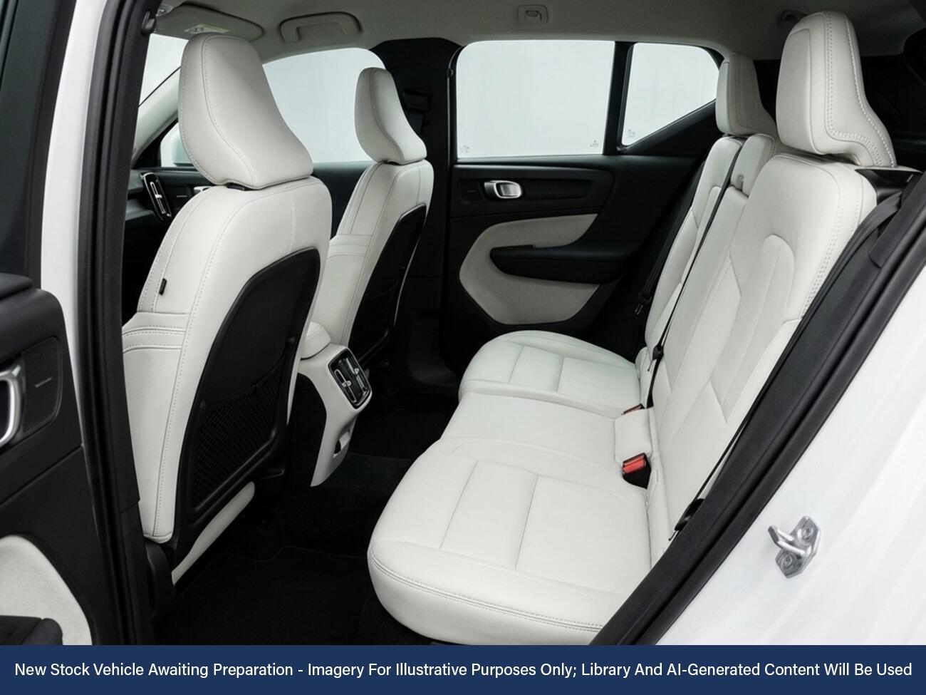 Used Volvo XC40 2021 for sale - 77128834: Photo 4