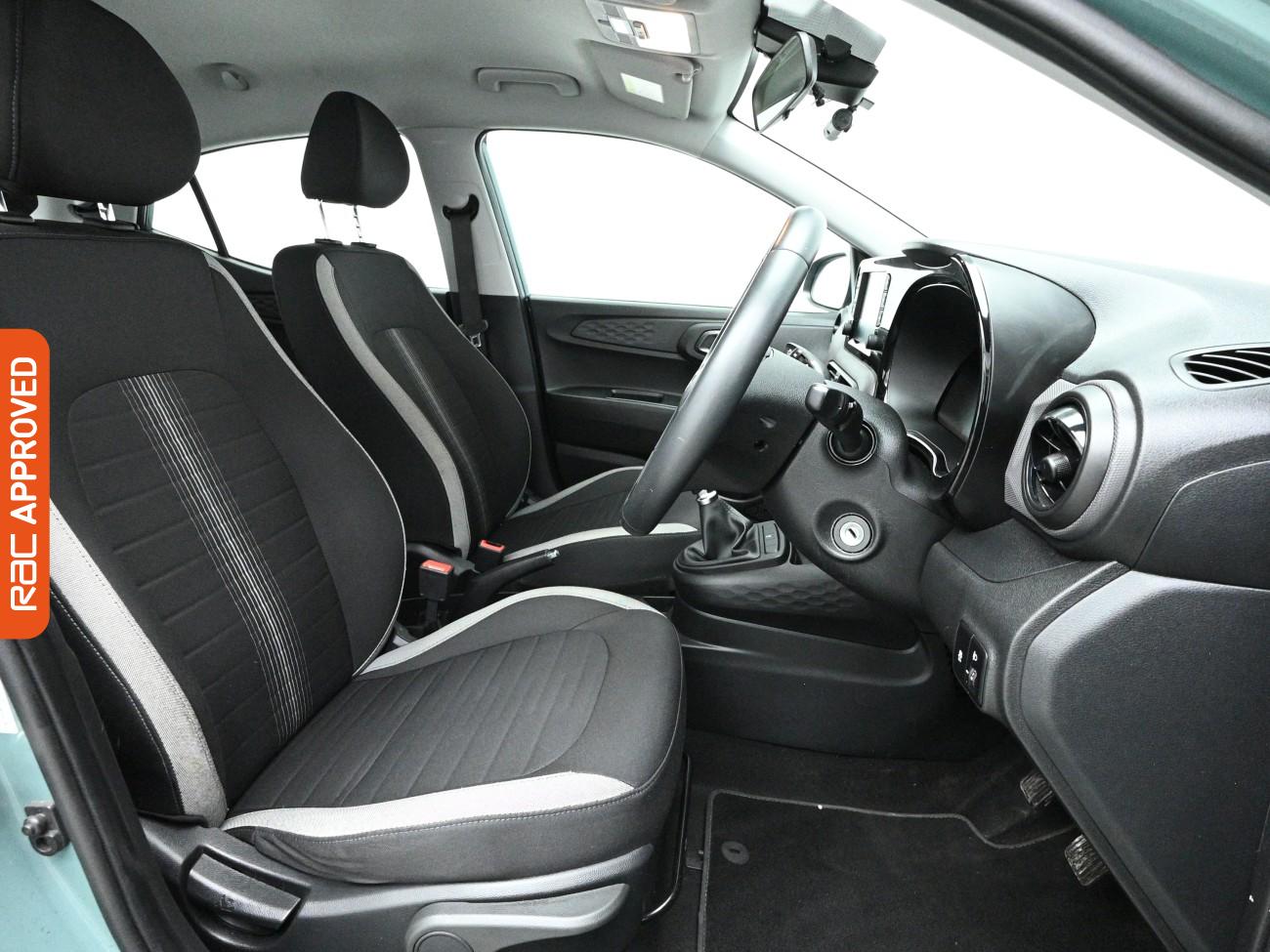 Used Hyundai i10 2024 for sale - 77764400: Photo 11