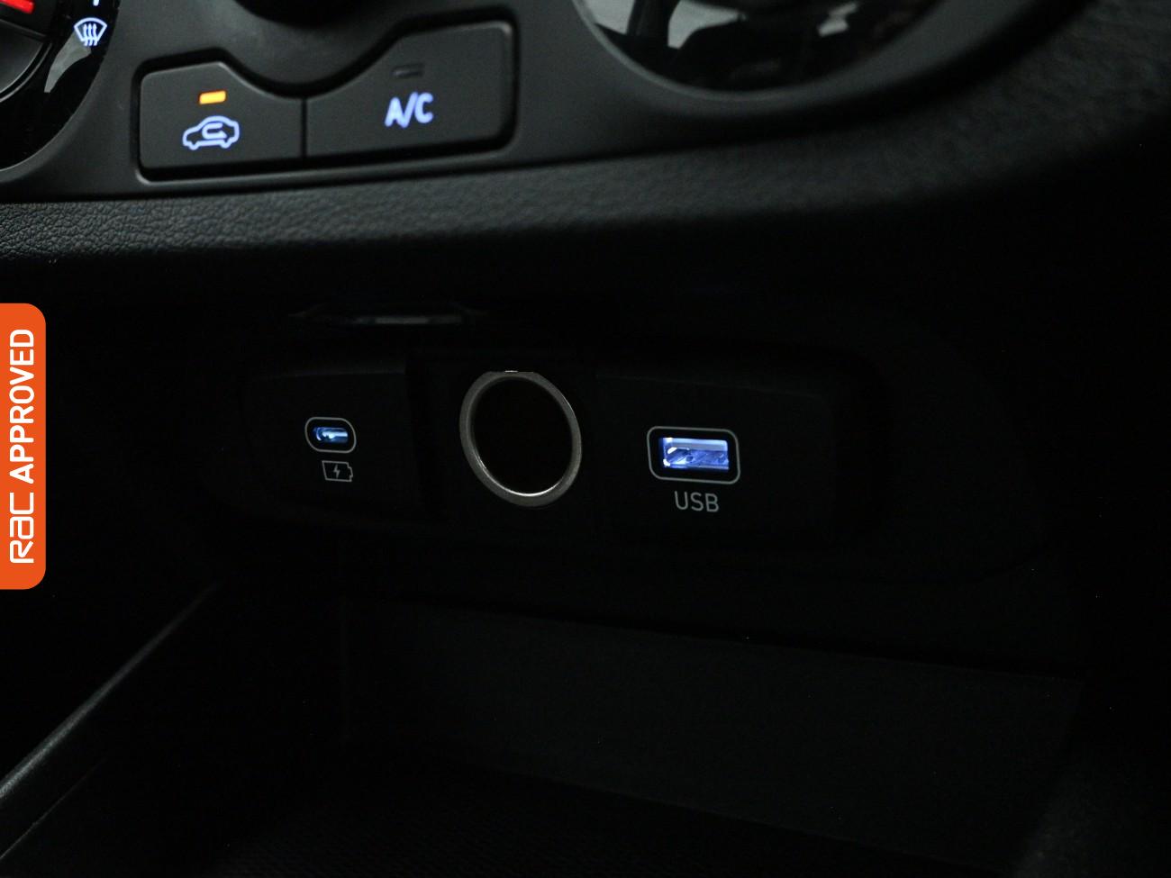 Used Hyundai i10 2024 for sale - 77764400: Photo 19