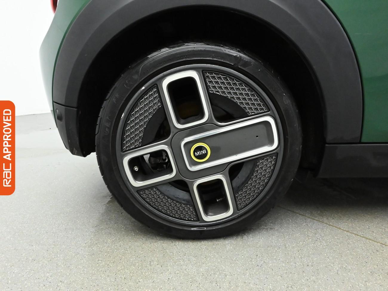 Used MINI Electric Hatch 2022 for sale - 76934296: Photo 29