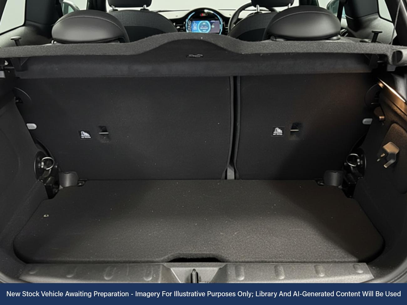 Used MINI Electric Hatch 2022 for sale - 76934296: Photo 7