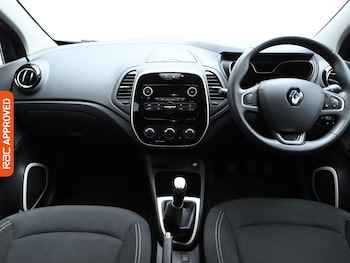 Used Renault Captur 2019 for sale - 75555607: Photo