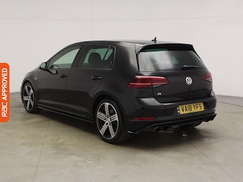 Used Volkswagen Golf 2018 for sale - 78914057: Photo