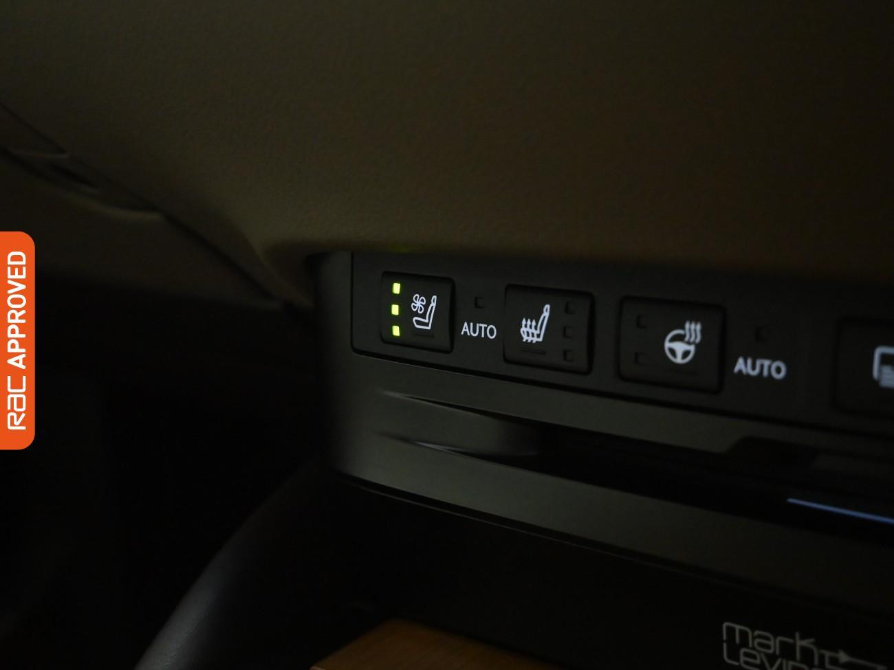 Used Lexus ES 2020 for sale - 77303099: Photo 18