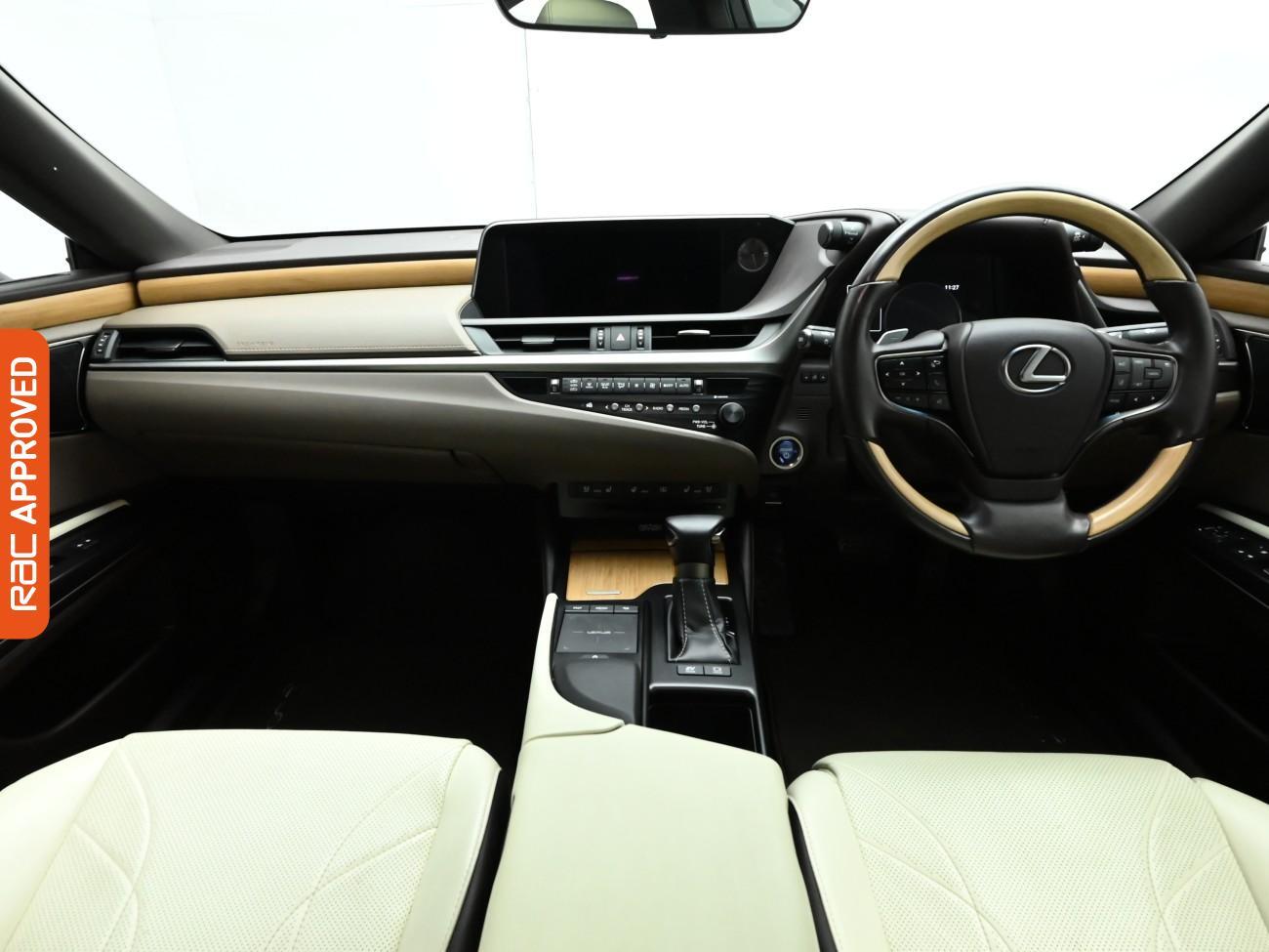 Used Lexus ES 2020 for sale - 77303099: Photo 2