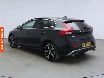 Used Volvo V40 2019 for sale - 79194446: Photo