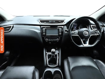 Used Nissan Qashqai 2018 for sale - 77527243: Photo