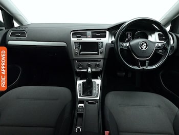 Used Volkswagen Golf 2014 for sale - 78755268: Photo