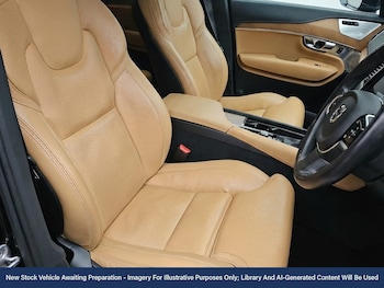 Used Volvo XC90 2018 for sale - 77733641: Photo