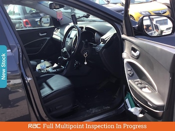 Used Hyundai Santa Fe 2016 for sale - 75626402: Photo