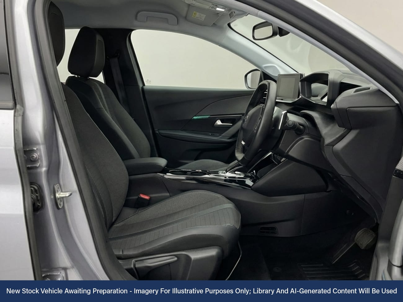 Used Peugeot E-2008 2022 for sale - 77000647: Photo 3