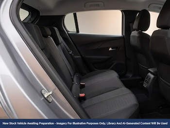 Used Peugeot E-2008 2022 for sale - 77000647: Photo