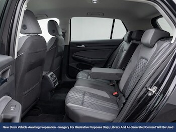 Used Volkswagen Golf 2020 for sale - 78323431: Photo