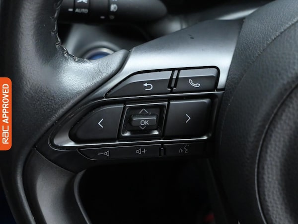 Used Toyota Yaris Cross 2022 for sale - 75053423: Photo 21