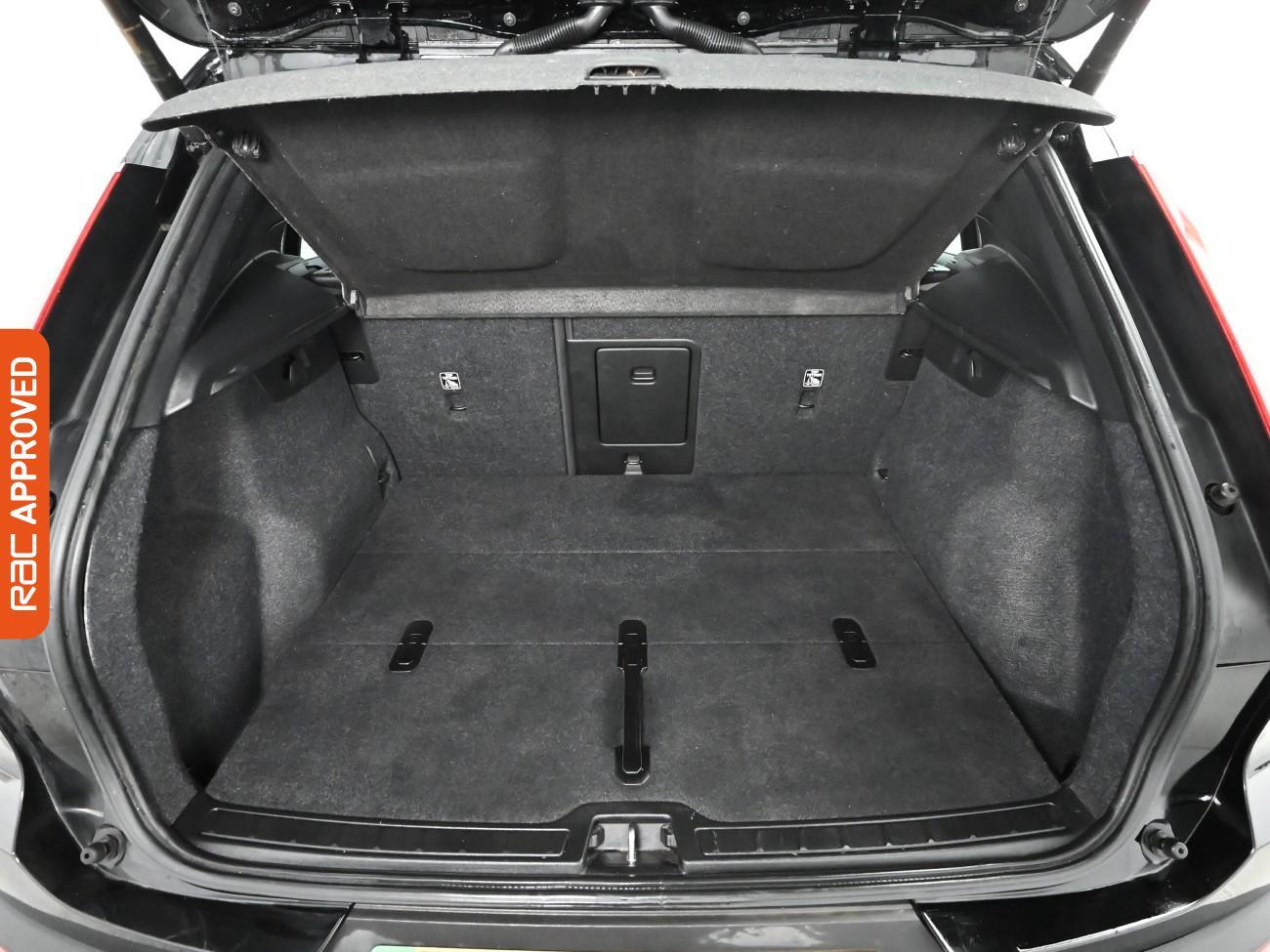 Used Volvo XC40 2021 for sale - 77088658: Photo 26