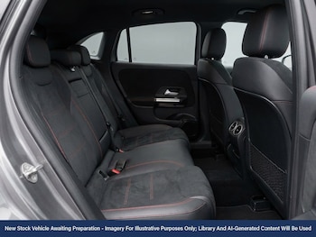 Used Mercedes-Benz EQA 2022 for sale - 77929011: Photo