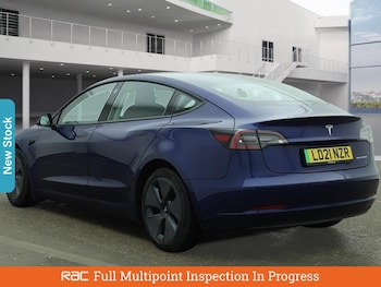 Used Tesla Model 3 2021 for sale - 75932636: Photo