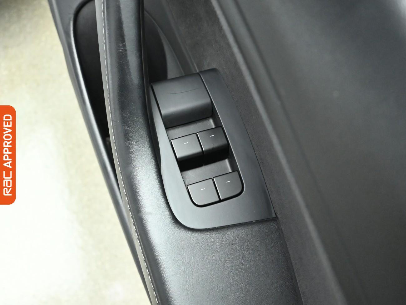 Used Tesla Model 3 2020 for sale - 77076778: Photo 27