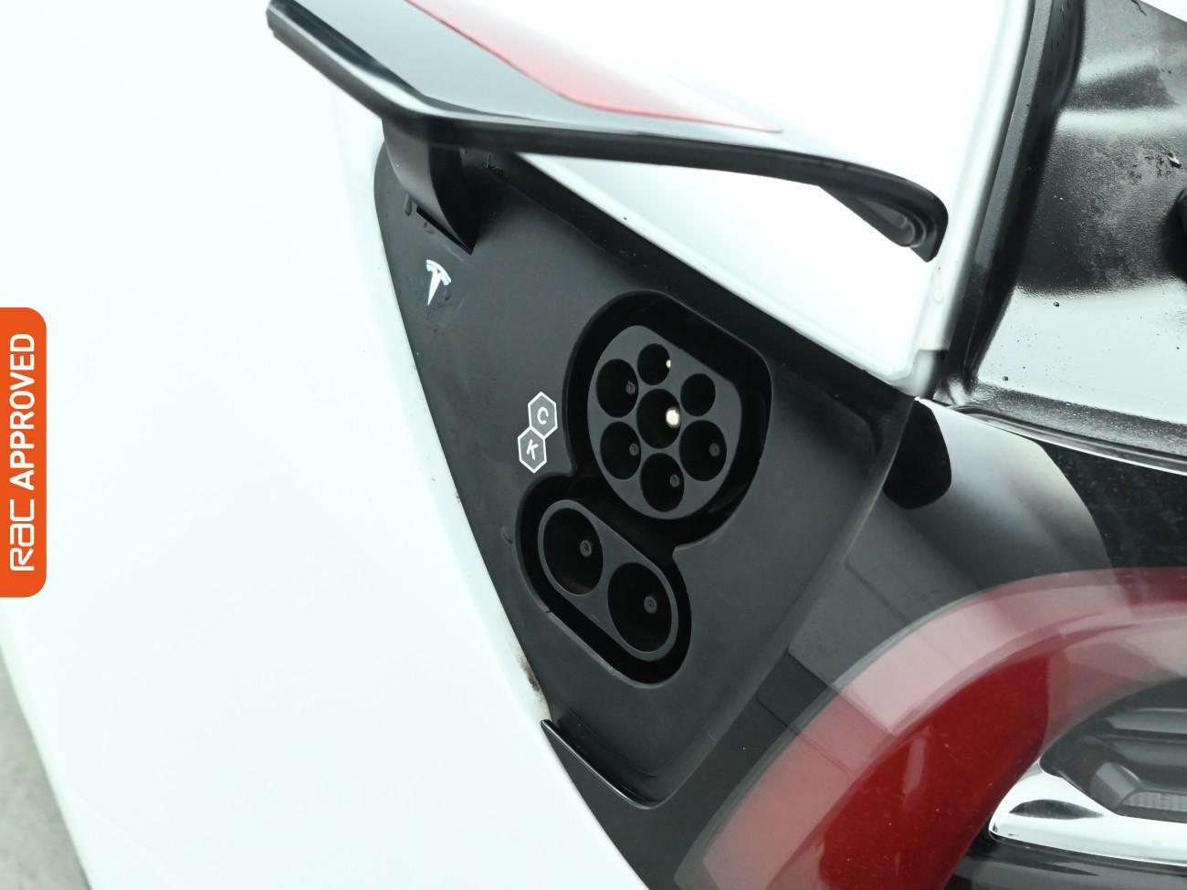 Used Tesla Model 3 2021 for sale - 76364719: Photo 15