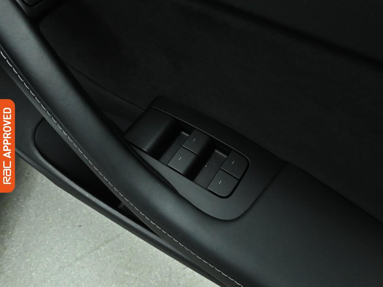 Used Tesla Model 3 2021 for sale - 76364719: Photo 26