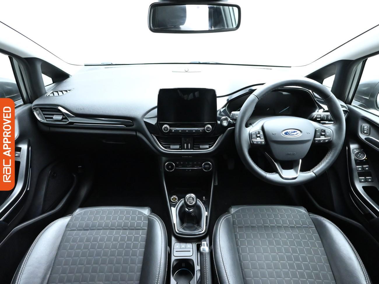 Used Ford Fiesta 2019 for sale - 76416765: Photo 2