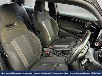 Used MINI Hatch 2017 for sale - 77207815: Photo