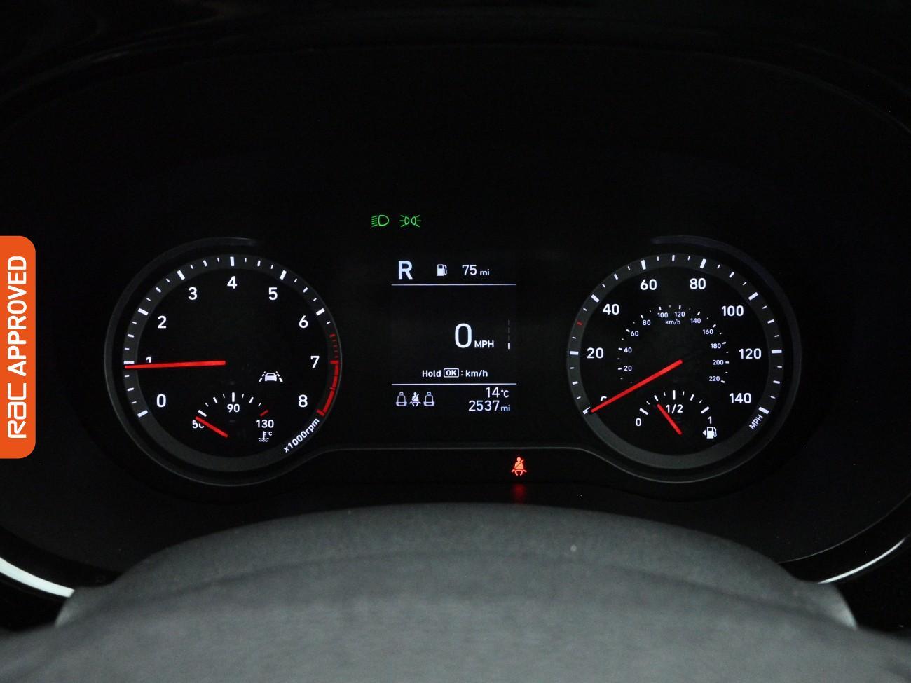 Used Hyundai i10 2023 for sale - 77719296: Photo 11