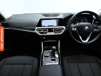 Used BMW 3 Series 2021 for sale - 75440812: Photo