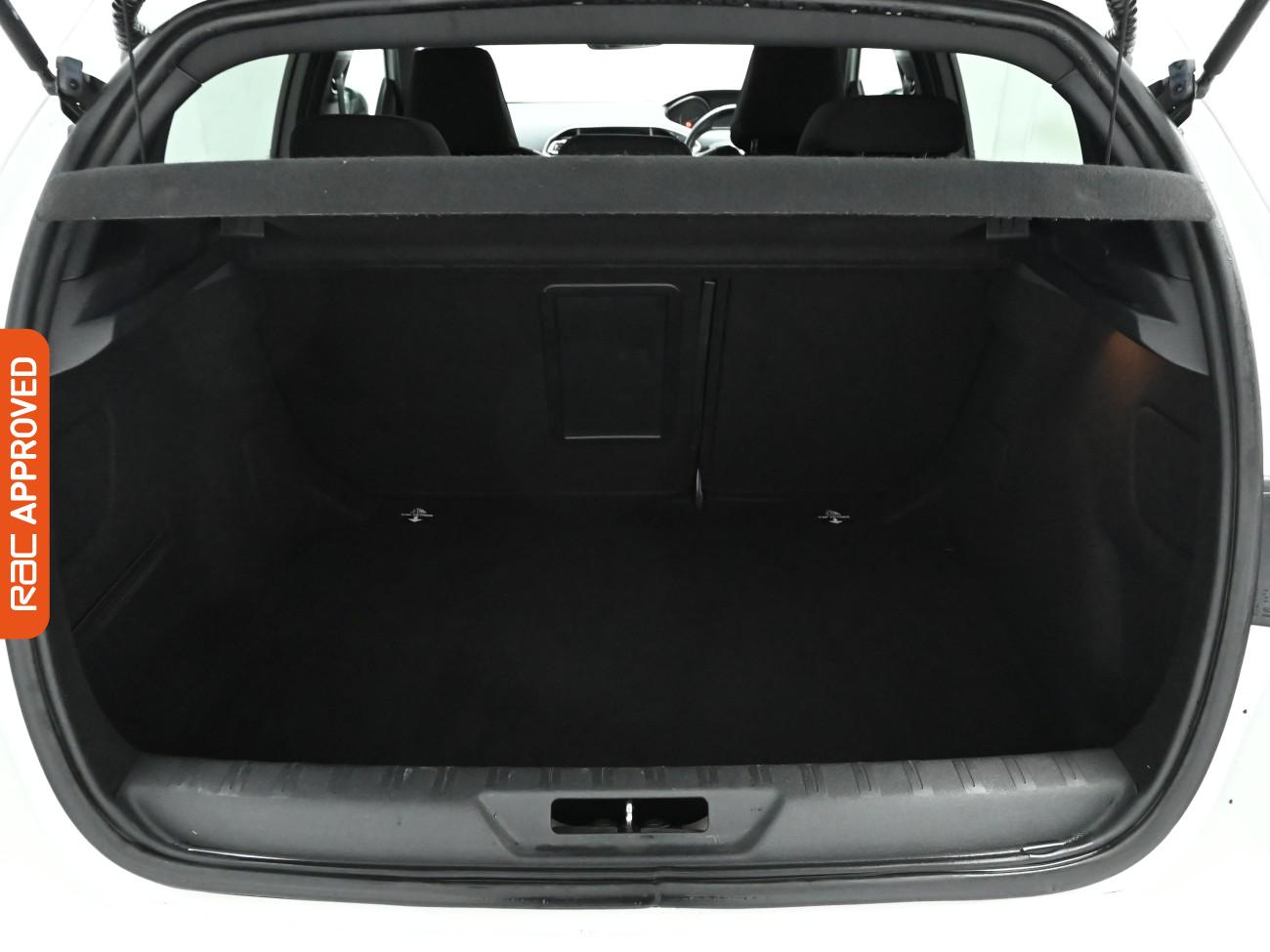 Used Peugeot 308 2016 for sale - 76649278: Photo 24