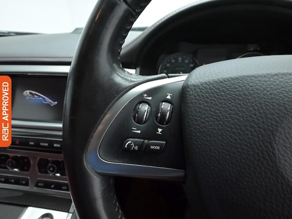 Used Jaguar XF 2014 for sale - 74576353: Photo 25