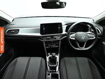 Used Volkswagen T-Roc 2023 for sale - 79266573: Photo