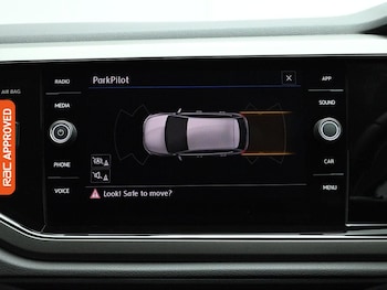 Used Volkswagen Polo 2018 for sale - 77812593: Photo