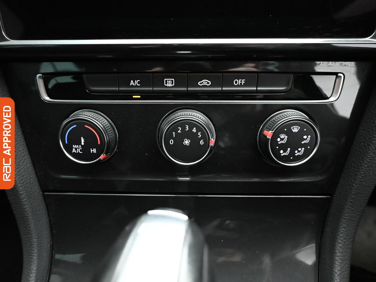 Used Volkswagen Golf 2019 for sale - 77407610: Photo 17