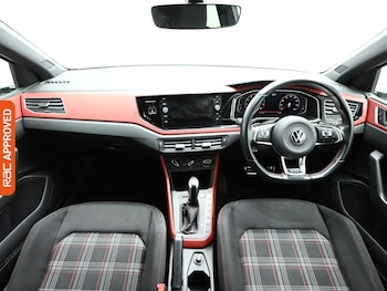 Used Volkswagen Polo 2021 for sale - 76629900: Photo