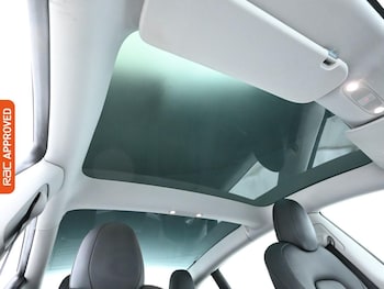 Used Tesla Model 3 2022 for sale - 76206938: Photo