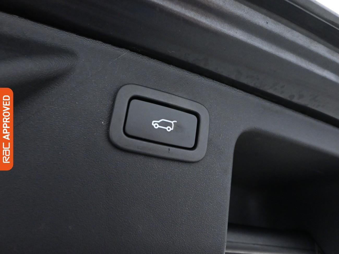 Used Land Rover Discovery Sport 2018 for sale - 76540958: Photo 30