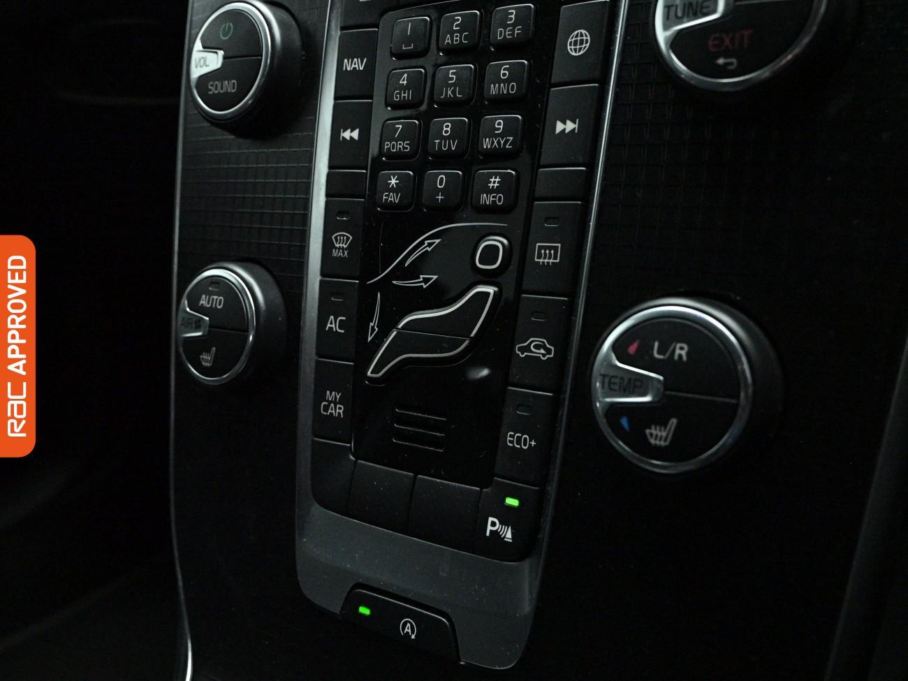 Used Volvo V40 2019 for sale - 78024772: Photo 15