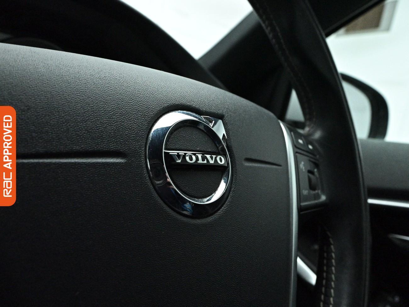 Used Volvo V40 2019 for sale - 78024772: Photo 21