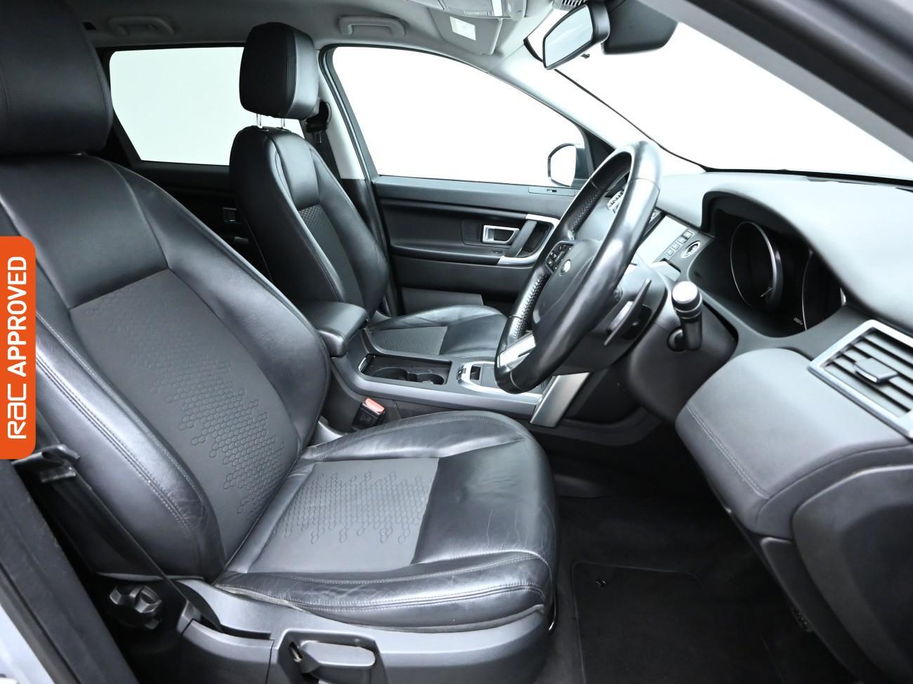 Used Land Rover Discovery Sport 2016 for sale - 75932853: Photo 12