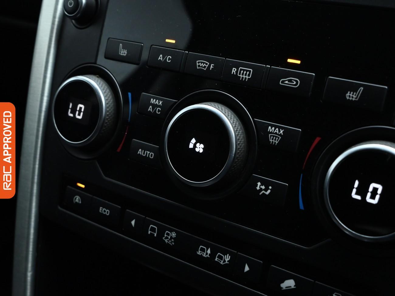 Used Land Rover Discovery Sport 2016 for sale - 75932853: Photo 16