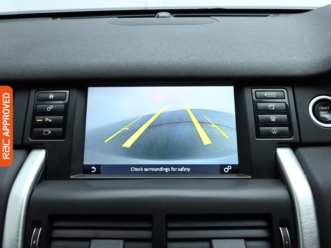 Used Land Rover Discovery Sport 2016 for sale - 75932853: Photo 3