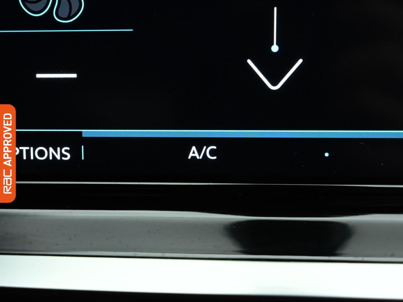 Used Peugeot E-208 2022 for sale - 77364523: Photo 16