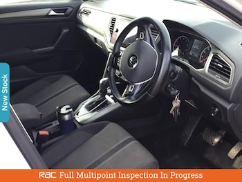 Used Volkswagen T-Roc 2020 for sale - 76113699: Photo 3