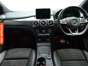 Used Mercedes-Benz B Class 2018 for sale - 78485000: Photo