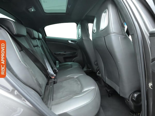 Used Alfa Romeo Giulietta 2015 for sale - 74491547: Photo 13